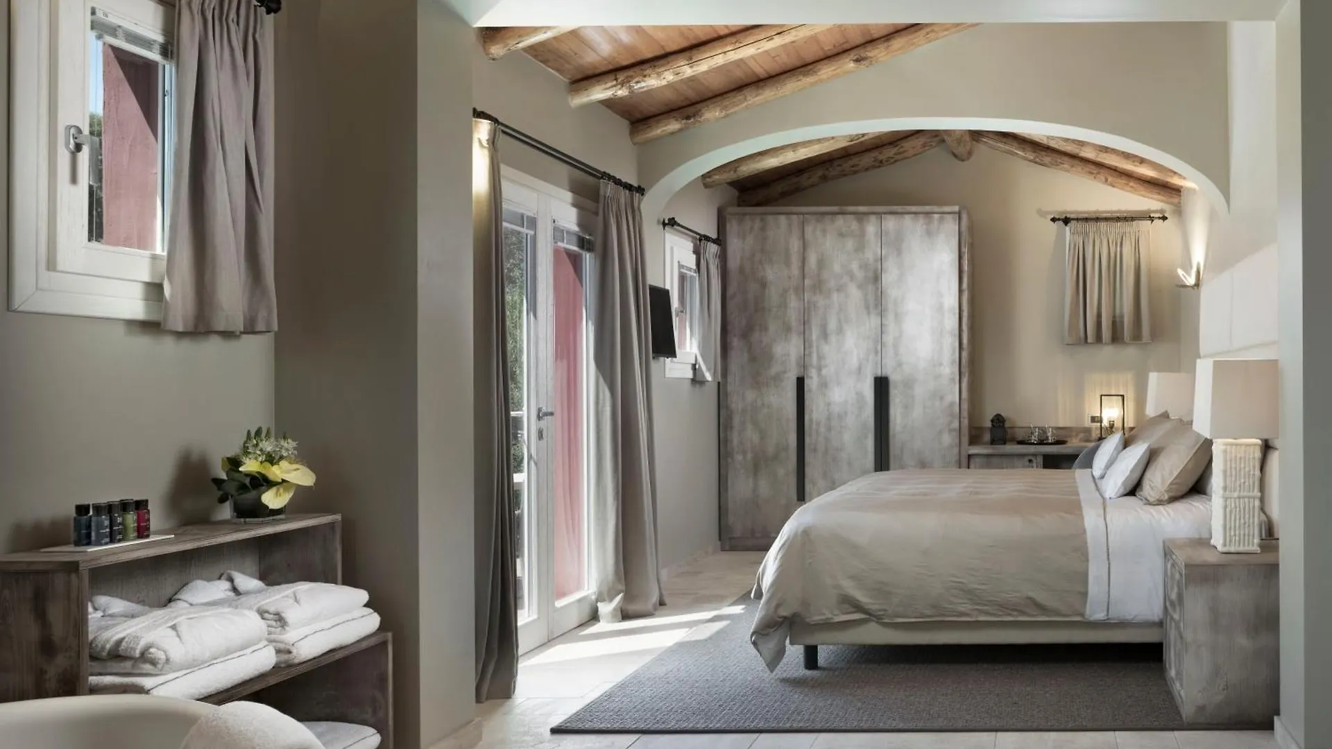 Li Neuli Country Club Otel San Pantaleo